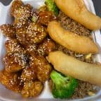 Best Sesame Chicken (Combo Plate) in Leominster, MA
